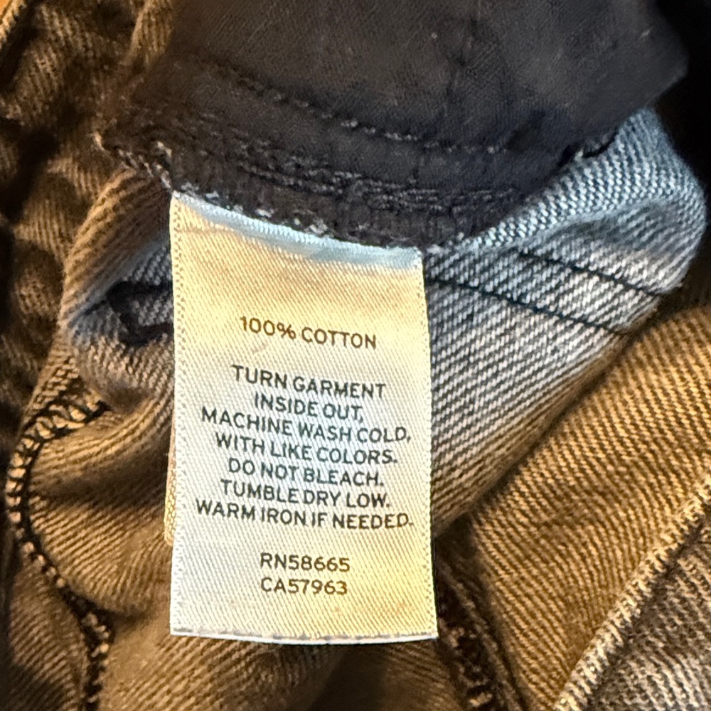 BP High Rise Mom Jeans - Picture 4 of 5